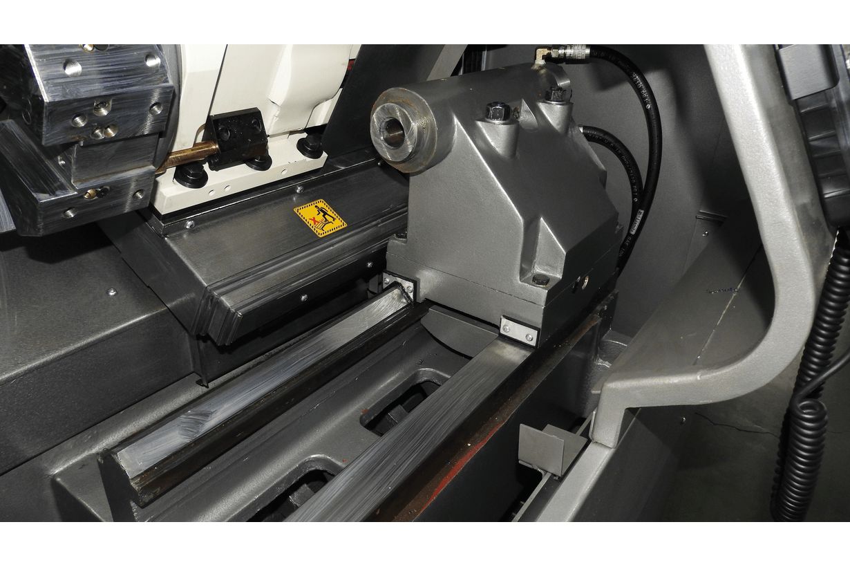 Токарный станок с ЧПУ JET KDCK-25F CNC (Fanuc 0i, гидрав. патрон, 3000 об/мин, деталеуловитель)